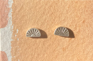 Desert Dust stud earrings
